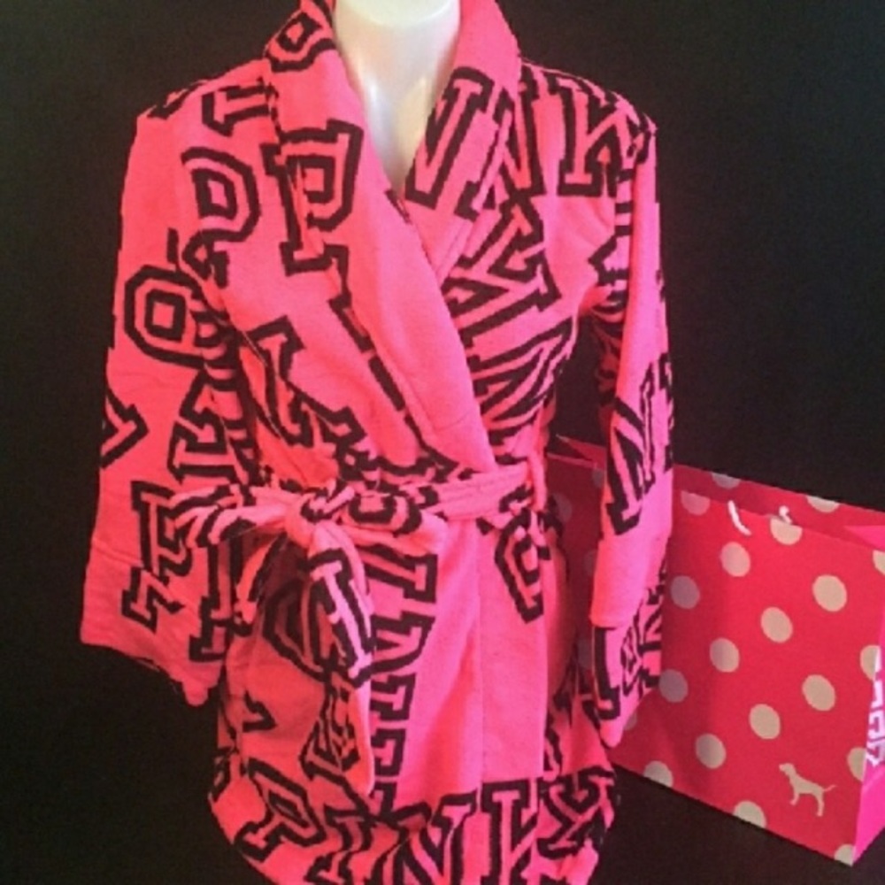 Victoria secret pink robe m/l